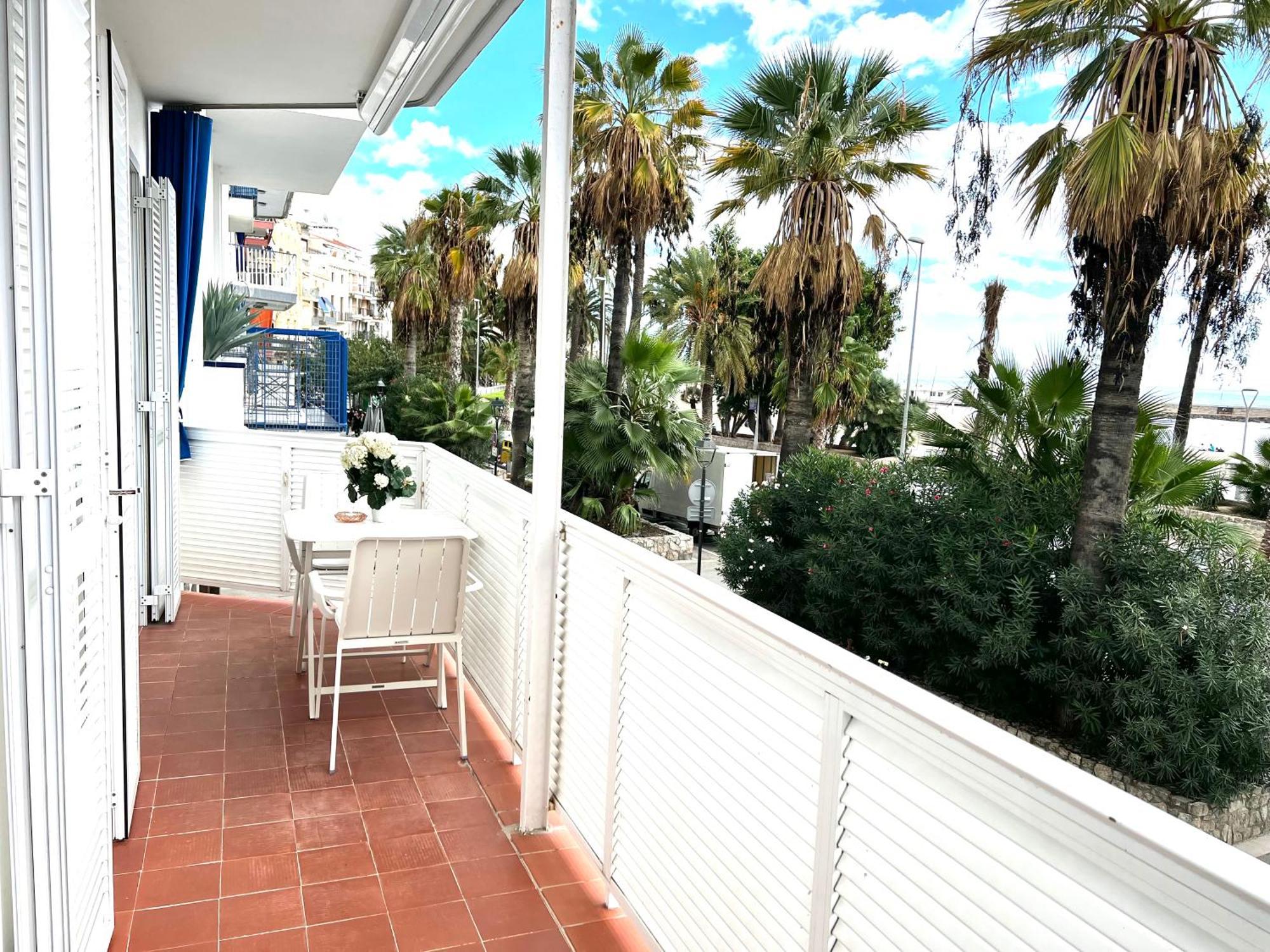 Sitges Seafront Ribera Apartment Экстерьер фото